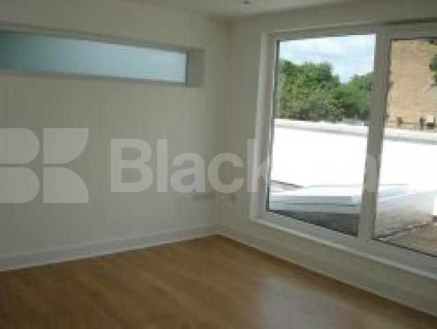 			New Instruciton, 2 Bedroom, 1 bath, 1 reception Flat			 Hilldrop Cresent, TUFNELL PARK